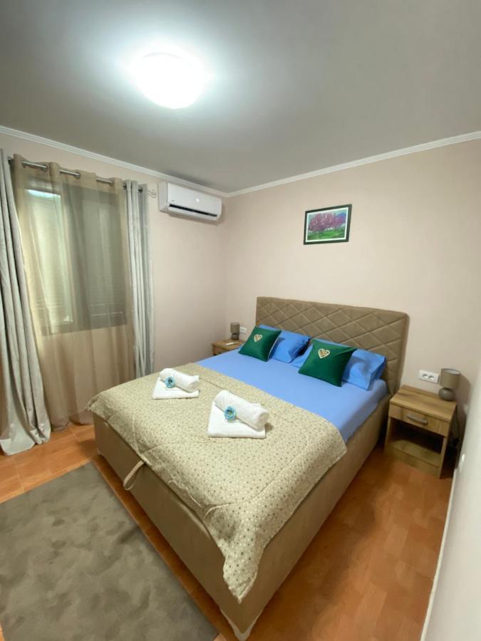 Aquata Apartments 티바트 외부 사진
