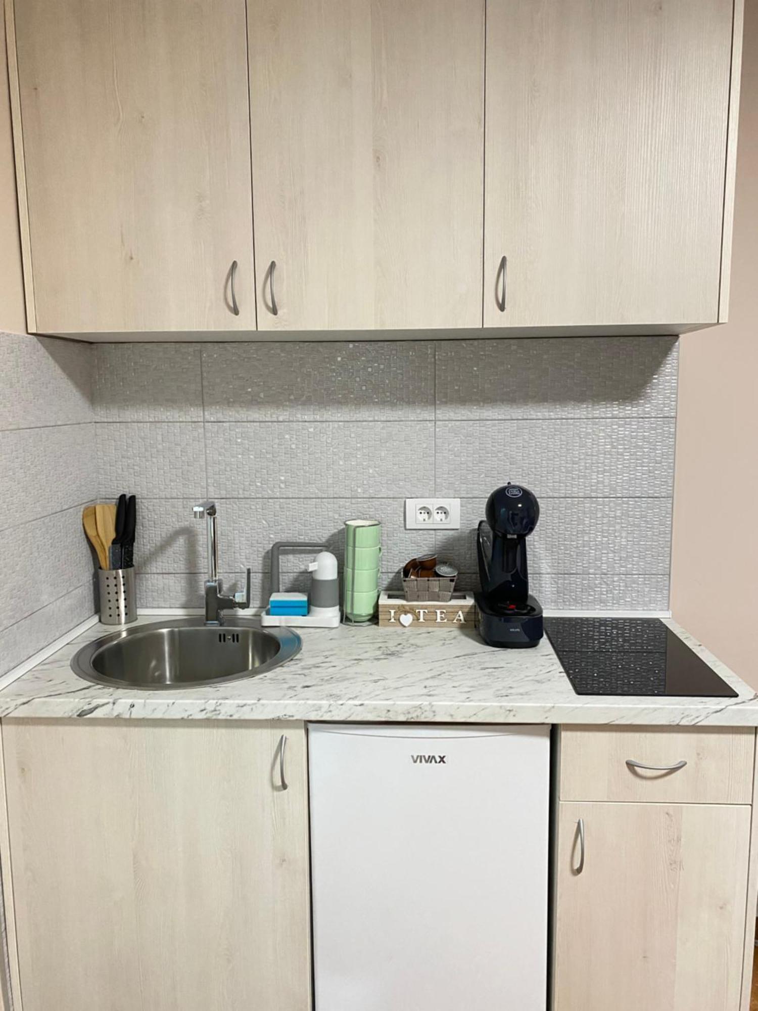 Aquata Apartments 티바트 객실 사진